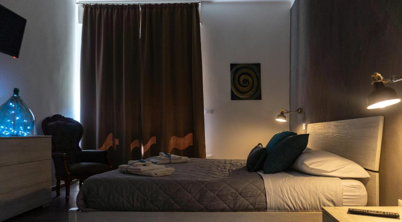 4 Balconi Rooms-Elements B&B Lecce Dış mekan fotoğraf